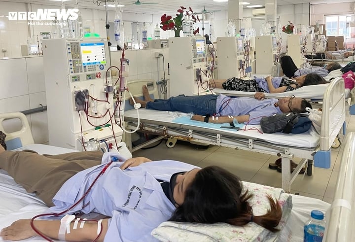 Suy thận giai đoạn cuối khi mới 27 tuổi- Ảnh 2. Suy thận giai đoạn cuối khi mới 27 tuổi- Ảnh 2.