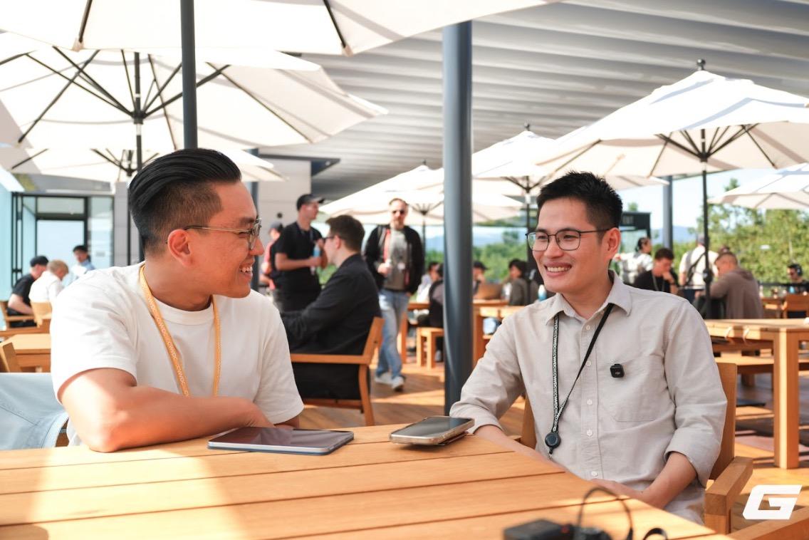 Chúng ta xem WWDC25 vì tò mò, còn các nhà phát triển tại Việt Nam đến đó làm gì? Hãy nghe họ chia sẻ ngay tại Apple Park- Ảnh 4. Chúng ta xem WWDC25 vì tò mò, còn các nhà phát triển tại Việt Nam đến đó làm gì? Hãy nghe họ chia sẻ ngay tại Apple Park- Ảnh 4.