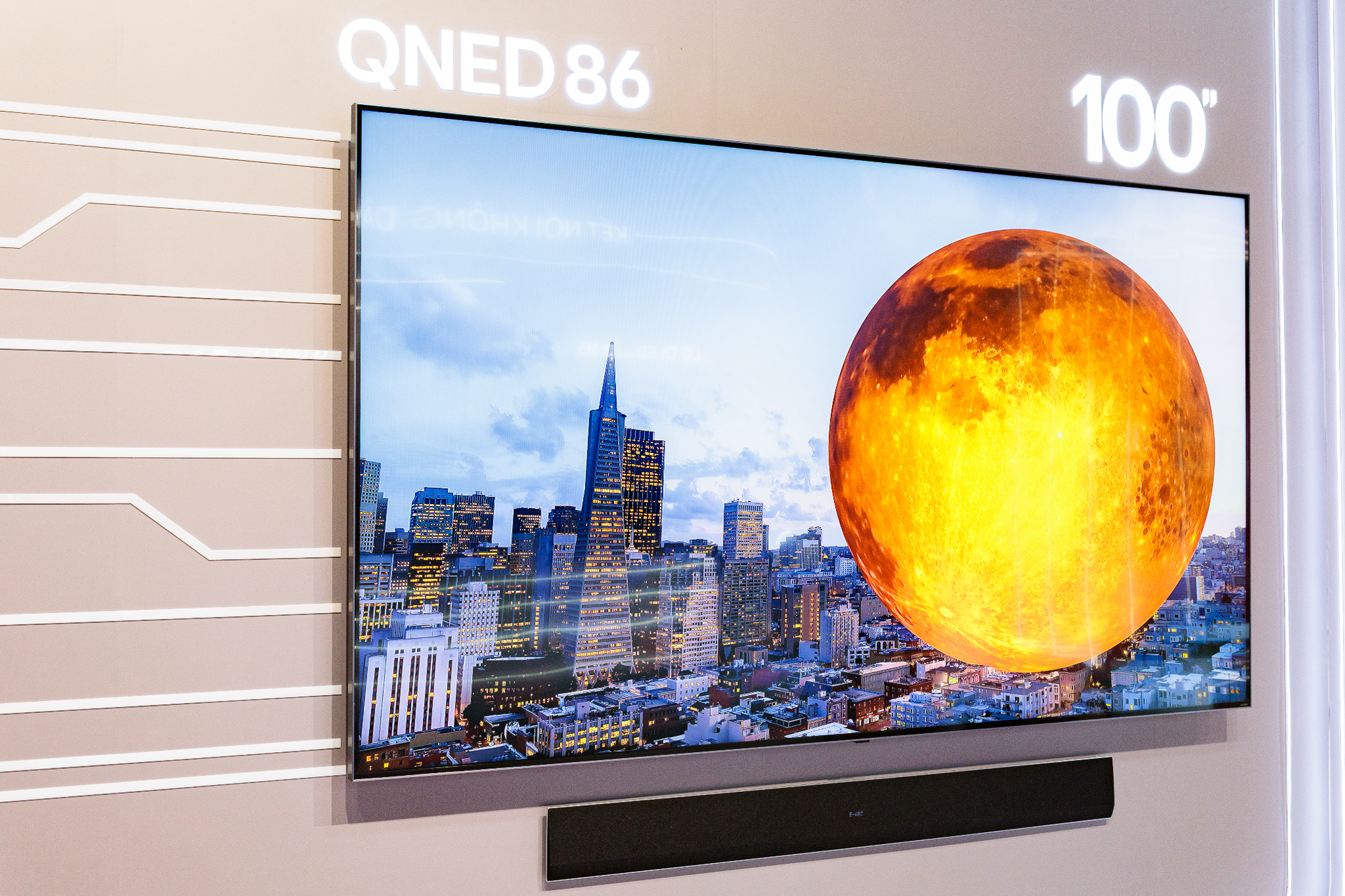LG QNED evo AI 2025: Đỉnh cao màu sắc, chuẩn mực không dây đích thực- Ảnh 3. LG QNED evo AI 2025: Đỉnh cao màu sắc, chuẩn mực không dây đích thực- Ảnh 3.