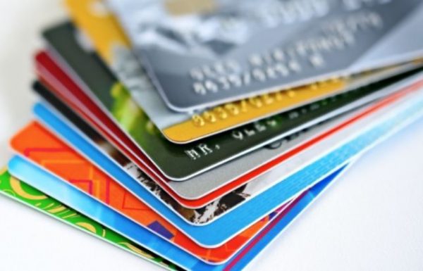 Từ 1/7, ngừng giao dịch với thẻ ATM từ: Cách nhận biết để chuyển đổi?- Ảnh 1. Từ 1/7, ngừng giao dịch với thẻ ATM từ: Cách nhận biết để chuyển đổi?- Ảnh 1.