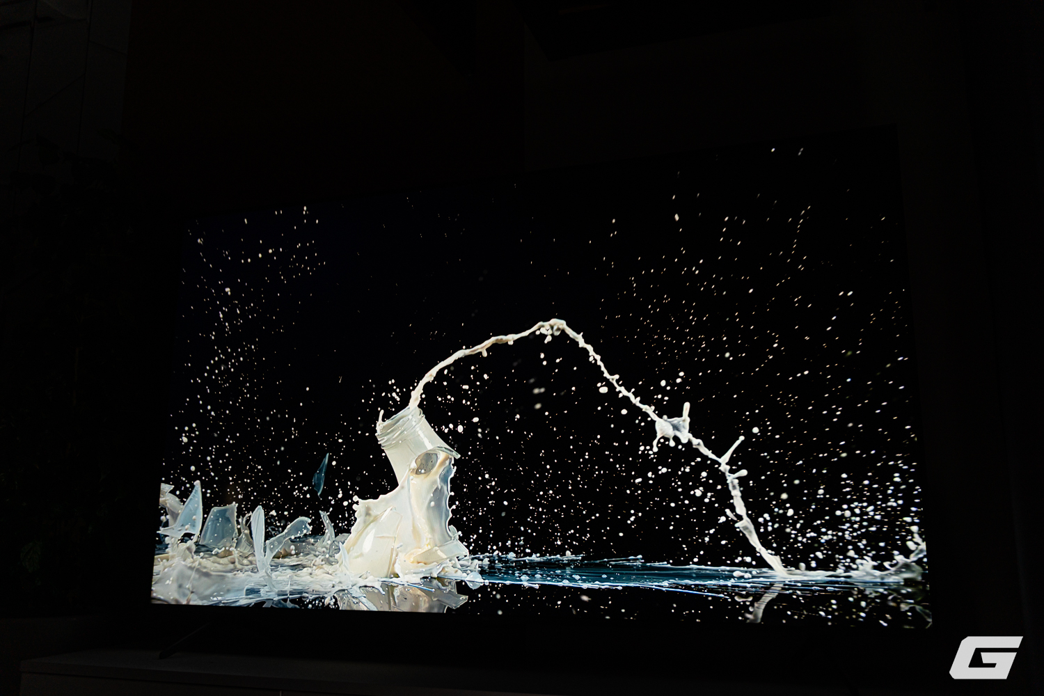 TV TCL giá 18 triệu mới: Màn QD-Mini LED 65 inch, 4K, 144Hz, HDR10+, âm thanh Onkyo và Android TV- Ảnh 19. TV TCL giá 18 triệu mới: Màn QD-Mini LED 65 inch, 4K, 144Hz, HDR10+, âm thanh Onkyo và Android TV- Ảnh 19.