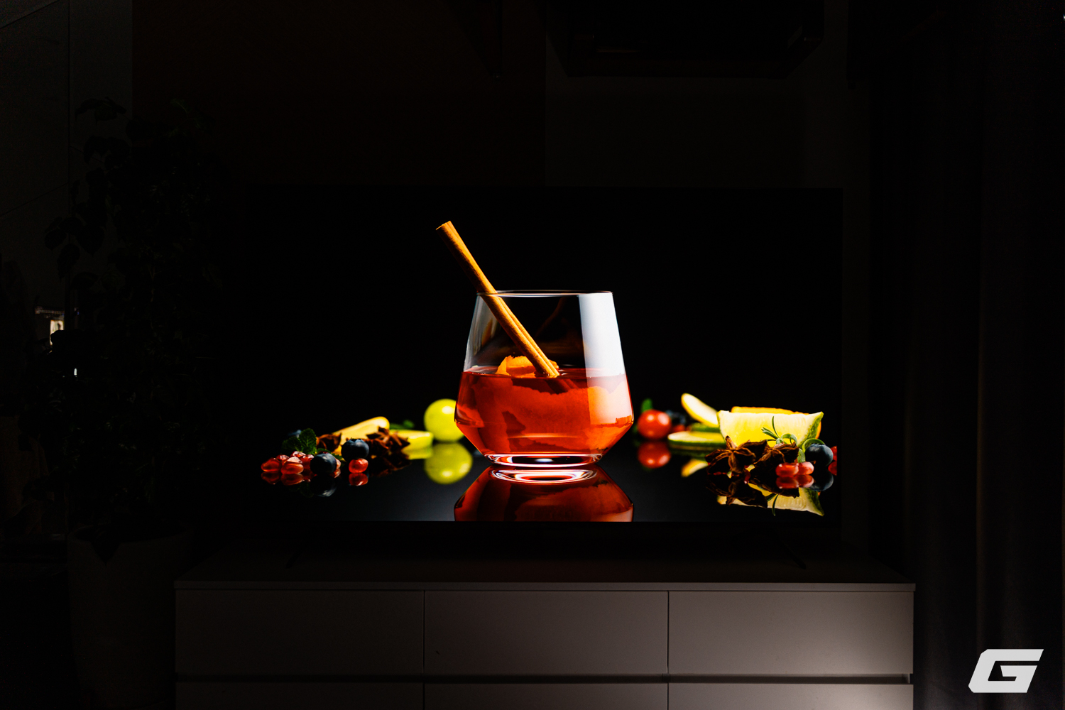 TV TCL giá 18 triệu mới: Màn QD-Mini LED 65 inch, 4K, 144Hz, HDR10+, âm thanh Onkyo và Android TV- Ảnh 14. TV TCL giá 18 triệu mới: Màn QD-Mini LED 65 inch, 4K, 144Hz, HDR10+, âm thanh Onkyo và Android TV- Ảnh 14.