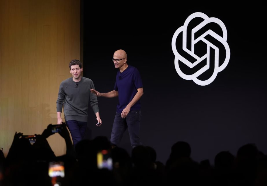 Microsoft đã sẵn sàng bỏ rơi ChatGPT: Mối liên minh tỷ USD bên bờ sụp đổ khi OpenAI đe dọa kiện đồng minh, hai ông chủ trở mặt thành thù- Ảnh 5. Microsoft đã sẵn sàng bỏ rơi ChatGPT: Mối liên minh tỷ USD bên bờ sụp đổ khi OpenAI đe dọa kiện đồng minh, hai ông chủ trở mặt thành thù- Ảnh 5.