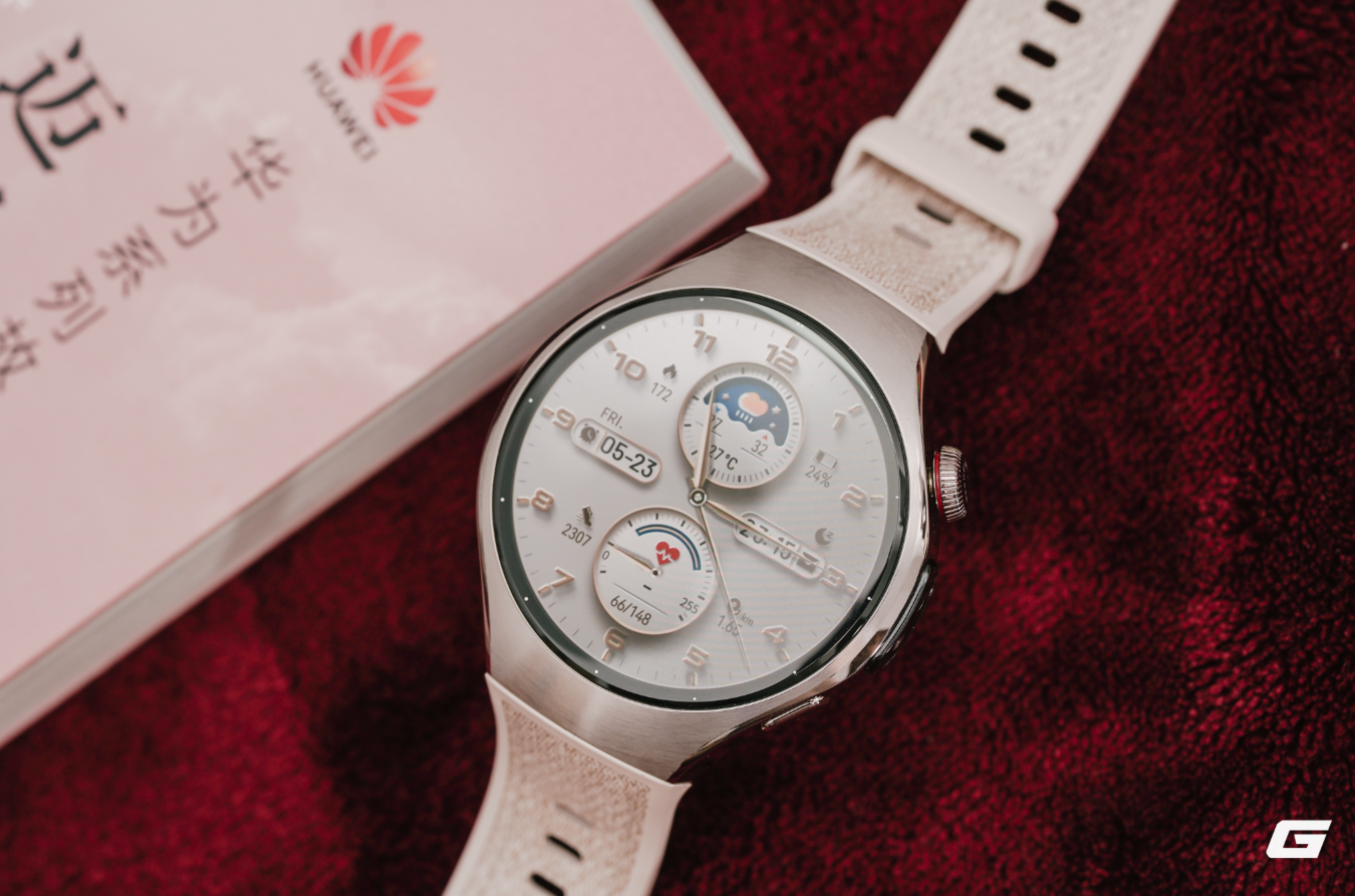 Huawei Watch 5 vs Apple Watch Series 10: Bạn chọn smartwatch phù hợp với điện thoại hay phù hợp với chính mình?- Ảnh 2. Huawei Watch 5 vs Apple Watch Series 10: Bạn chọn smartwatch phù hợp với điện thoại hay phù hợp với chính mình?- Ảnh 2.