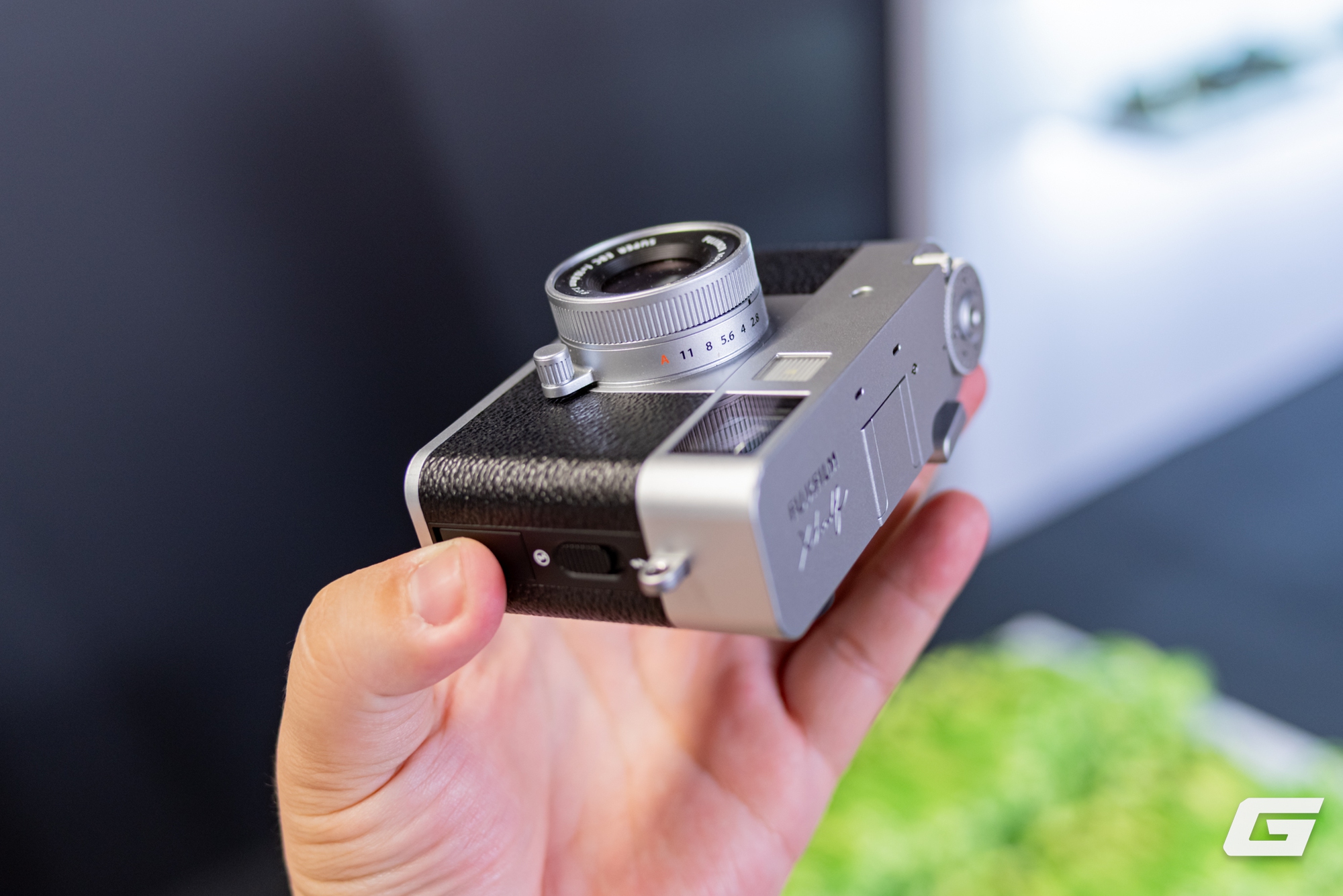 Bộ ba máy ảnh mới của Fujifilm chính thức ra mắt: Đủ các cỡ cảm biến, vẫn hoài cổ nhưng độc đáo và mới mẻ hơn, giá từ 19.5 triệu đồng- Ảnh 10. Bộ ba máy ảnh mới của Fujifilm chính thức ra mắt: Đủ các cỡ cảm biến, vẫn hoài cổ nhưng độc đáo và mới mẻ hơn, giá từ 19.5 triệu đồng- Ảnh 10.