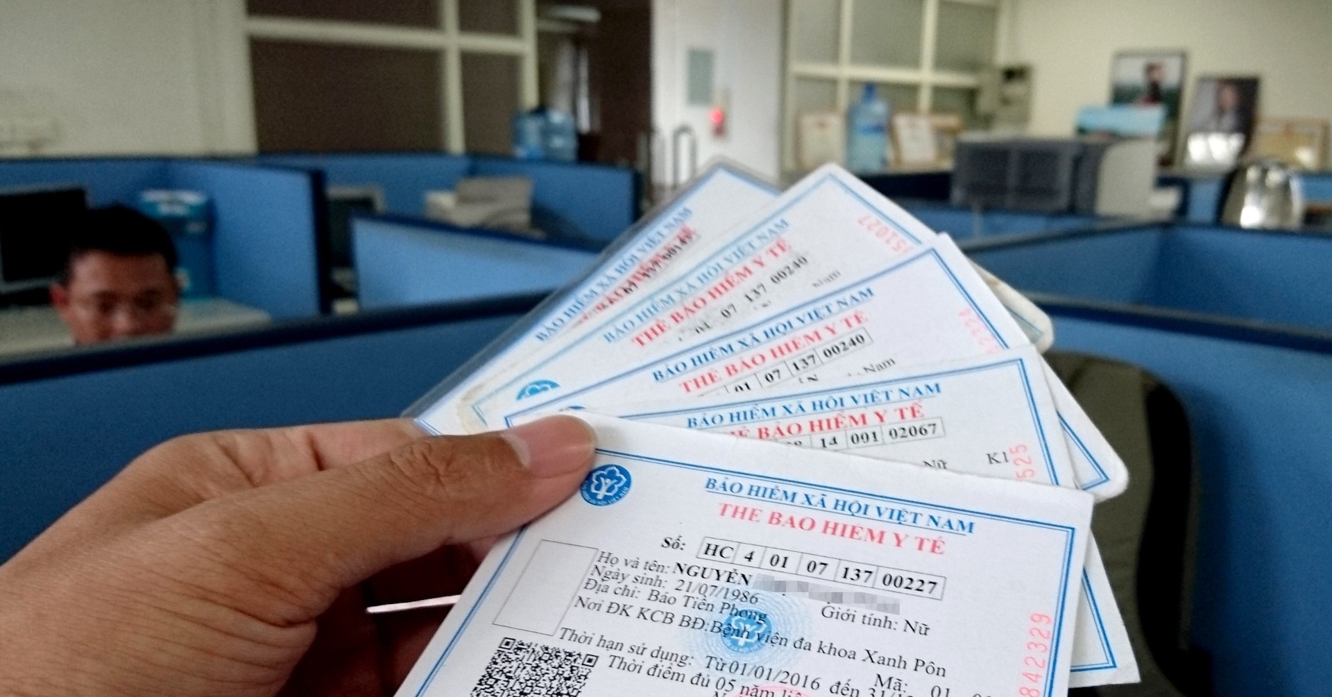 Từ ngày 1/7, có thêm 4 nhóm người được cấp miễn phí bảo hiểm y tế, ai cũng nên biết- Ảnh 1. Từ ngày 1/7, có thêm 4 nhóm người được cấp miễn phí bảo hiểm y tế, ai cũng nên biết- Ảnh 1.