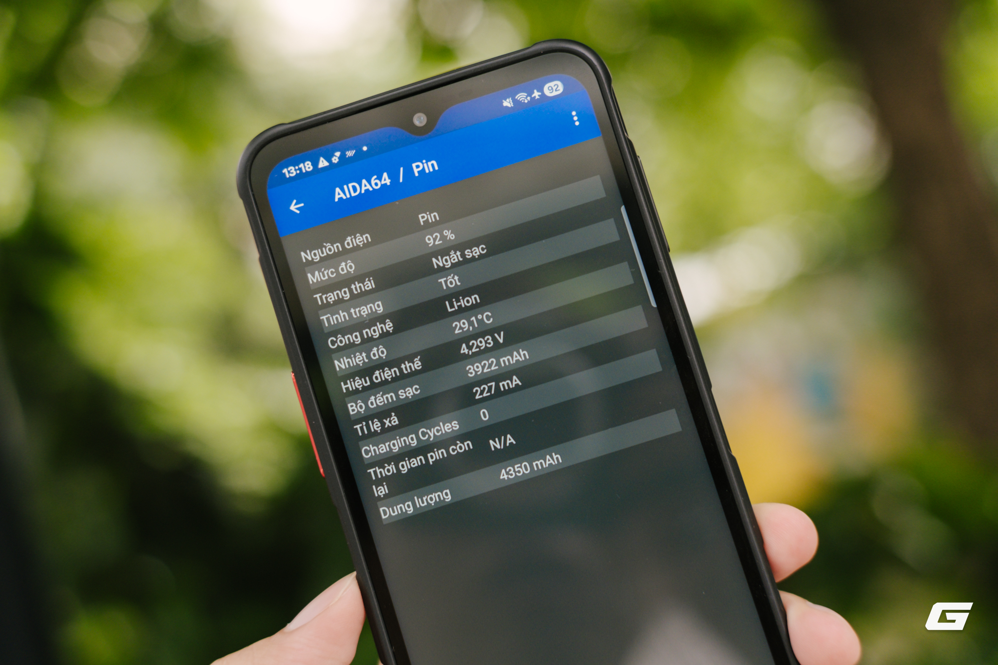 Tôi dùng thử smartphone siêu bền của Samsung: Drop-test trên sàn bê tông, ngâm nước đá,... điện thoại của bạn có làm được?- Ảnh 29. Tôi dùng thử smartphone siêu bền của Samsung: Drop-test trên sàn bê tông, ngâm nước đá,... điện thoại của bạn có làm được?- Ảnh 29.