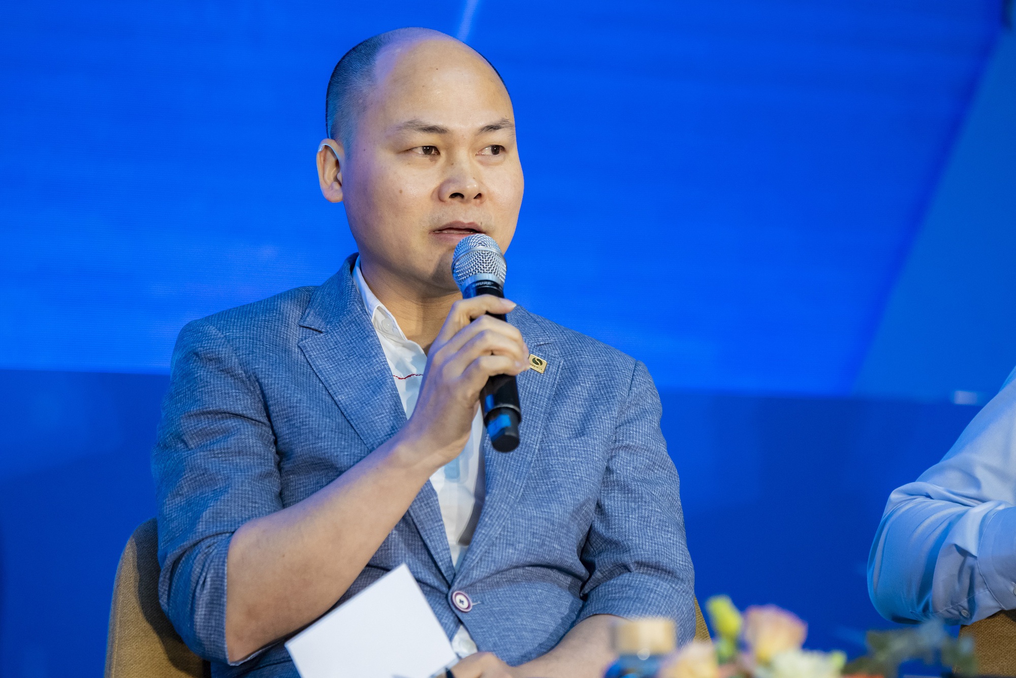 CEO BKAV Nguyễn Tử Quảng: “AI là cơ hội ngàn năm có một để Việt Nam vươn lên nhóm quốc gia công nghệ hàng đầu thế giới”- Ảnh 1. CEO BKAV Nguyễn Tử Quảng: “AI là cơ hội ngàn năm có một để Việt Nam vươn lên nhóm quốc gia công nghệ hàng đầu thế giới”- Ảnh 1.