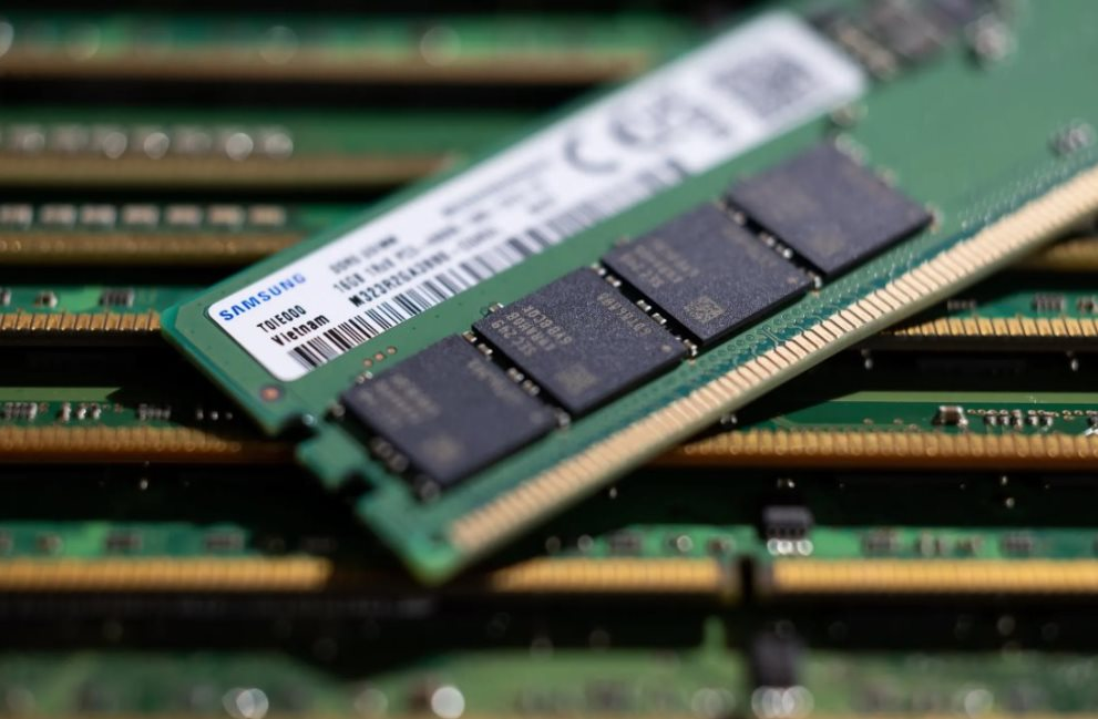 Google ngừng hợp tác với Samsung khiến tập đoàn Hàn Quốc sốc nặng, phải họp khẩn và điều tra nội bộ- Ảnh 2. Google ngừng hợp tác với Samsung khiến tập đoàn Hàn Quốc sốc nặng, phải họp khẩn và điều tra nội bộ- Ảnh 2.
