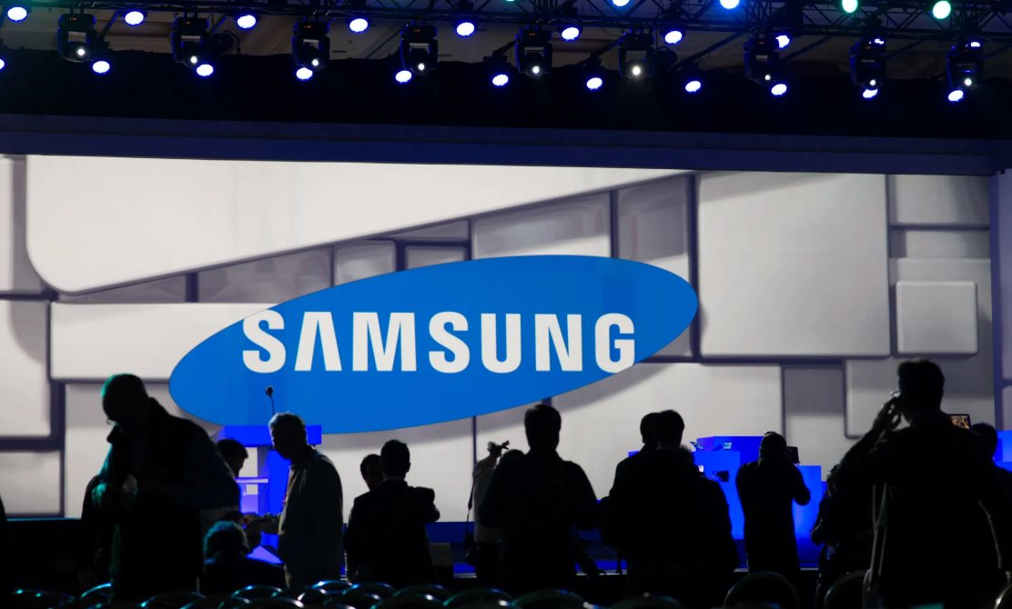 Google ngừng hợp tác với Samsung khiến tập đoàn Hàn Quốc sốc nặng, phải họp khẩn và điều tra nội bộ- Ảnh 5. Google ngừng hợp tác với Samsung khiến tập đoàn Hàn Quốc sốc nặng, phải họp khẩn và điều tra nội bộ- Ảnh 5.