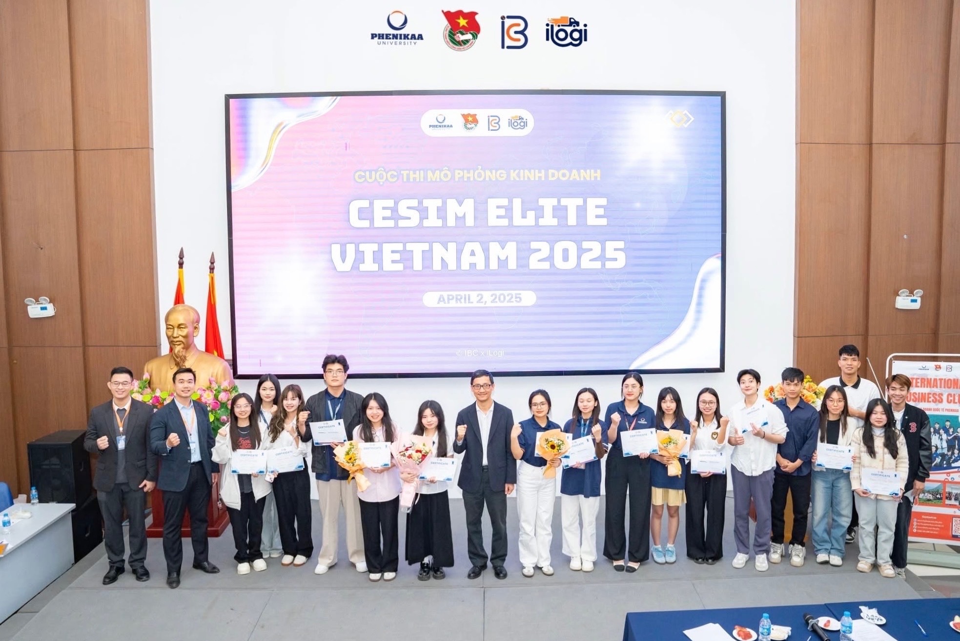 Bản lĩnh sinh viên Việt Nam vươn tầm thế giới: Câu chuyện về TOP 8 Cesim Elite Global 2025- Ảnh 2. Bản lĩnh sinh viên Việt Nam vươn tầm thế giới: Câu chuyện về TOP 8 Cesim Elite Global 2025- Ảnh 2.