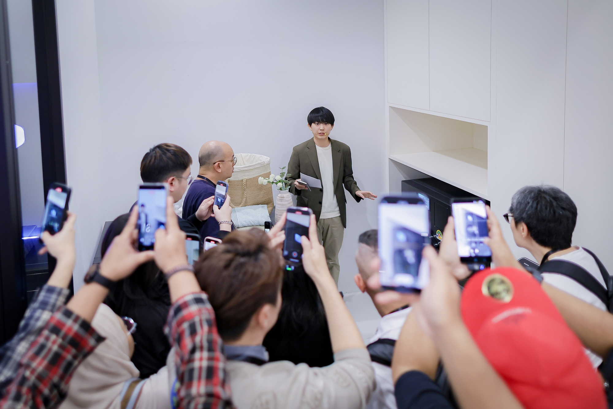 Một ngôi nhà thông minh 'chuẩn AI' là như thế nào? Samsung đã có câu trả lời dành cho bạn- Ảnh 1. Một ngôi nhà thông minh 'chuẩn AI' là như thế nào? Samsung đã có câu trả lời dành cho bạn- Ảnh 1.
