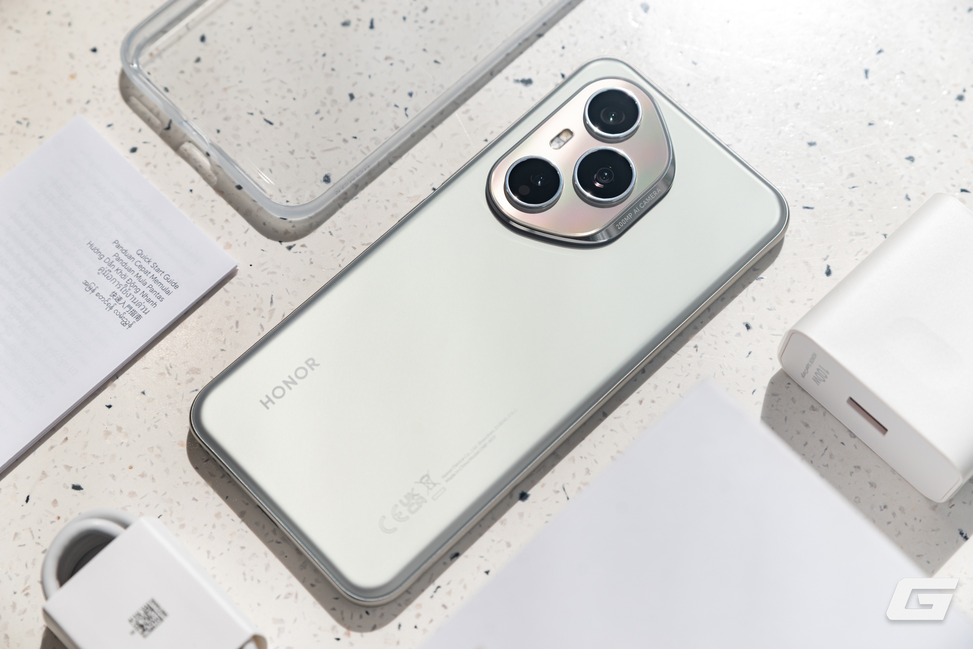 Lần Đầu Tiên: Smartphone Tầm Trung Mà Ai Còn Nhiều Hơn Cả Flagship- Ảnh 2. Lần Đầu Tiên: Smartphone Tầm Trung Mà Ai Còn Nhiều Hơn Cả Flagship- Ảnh 2.