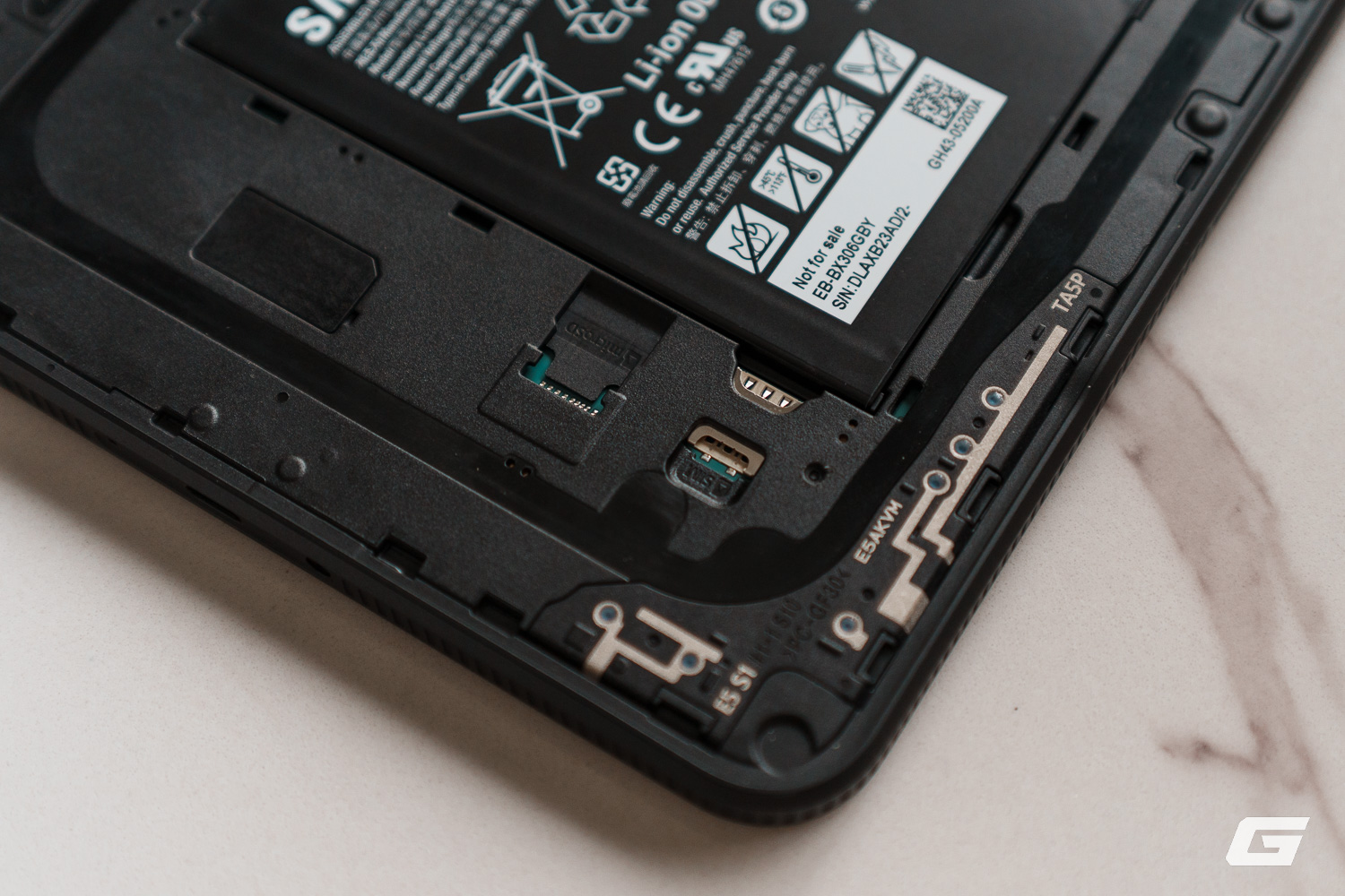 Máy tính bảng Samsung mới thả rơi không hỏng, tháo pin vẫn hoạt động, chống bụi/nước, cam kết cập nhật 8 năm- Ảnh 20. Máy tính bảng Samsung mới thả rơi không hỏng, tháo pin vẫn hoạt động, chống bụi/nước, cam kết cập nhật 8 năm- Ảnh 20.