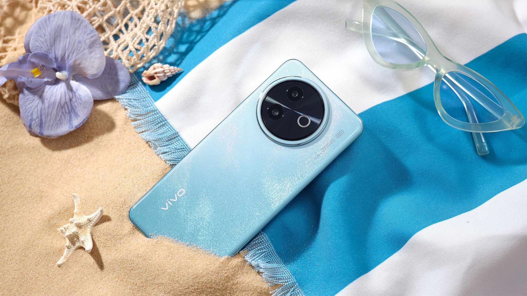vivo ra mắt điện thoại thiết kế đẹp, pin siêu bền 6.500mAh, giá chỉ từ 7,49 triệu đồng- Ảnh 1. vivo ra mắt điện thoại thiết kế đẹp, pin siêu bền 6.500mAh, giá chỉ từ 7,49 triệu đồng- Ảnh 1.