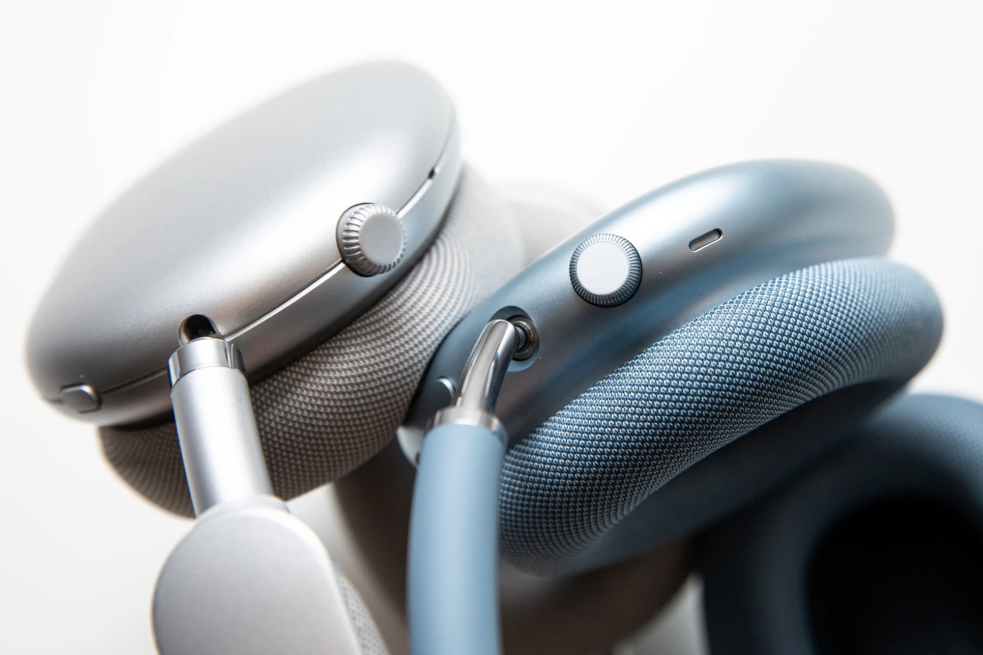Tay viết The Verge thử bản dupe giá bằng 1/9 của AirPods Max: Quyết định giữ lại dùng, hoàn trả đồ real cho Apple- Ảnh 2. Tay viết The Verge thử bản dupe giá bằng 1/9 của AirPods Max: Quyết định giữ lại dùng, hoàn trả đồ real cho Apple- Ảnh 2.