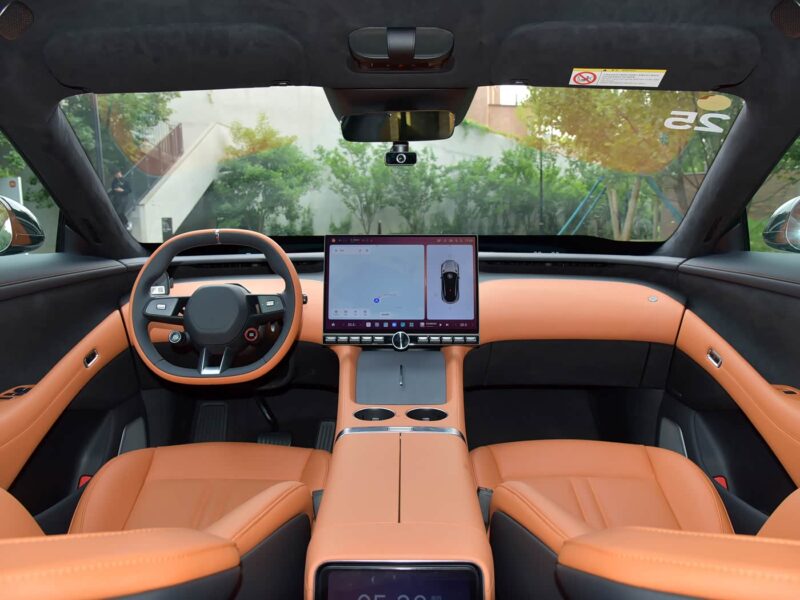 SUV điện của Xiaomi nhận 200.000 đơn hàng chỉ sau 3 phút- Ảnh 2. SUV điện của Xiaomi nhận 200.000 đơn hàng chỉ sau 3 phút- Ảnh 2.