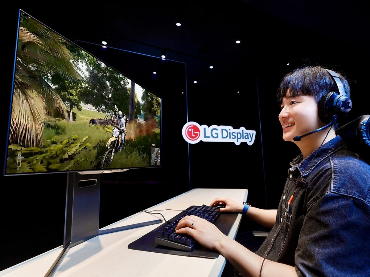 LG ra mắt màn hình OLED 540Hz, giá không rẻ- Ảnh 2. LG ra mắt màn hình OLED 540Hz, giá không rẻ- Ảnh 2.