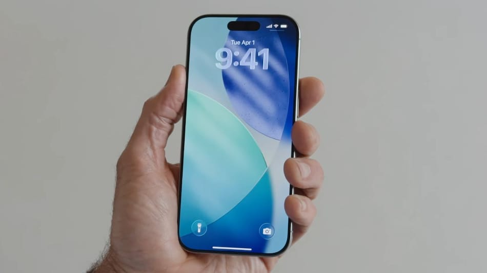 iPhone 17 đã lộ diện: Màn hình lớn hơn, tần số quét 120Hz, Apple đã sẵn sàng nâng cấp bất ngờ?- Ảnh 1. iPhone 17 đã lộ diện: Màn hình lớn hơn, tần số quét 120Hz, Apple đã sẵn sàng nâng cấp bất ngờ?- Ảnh 1.