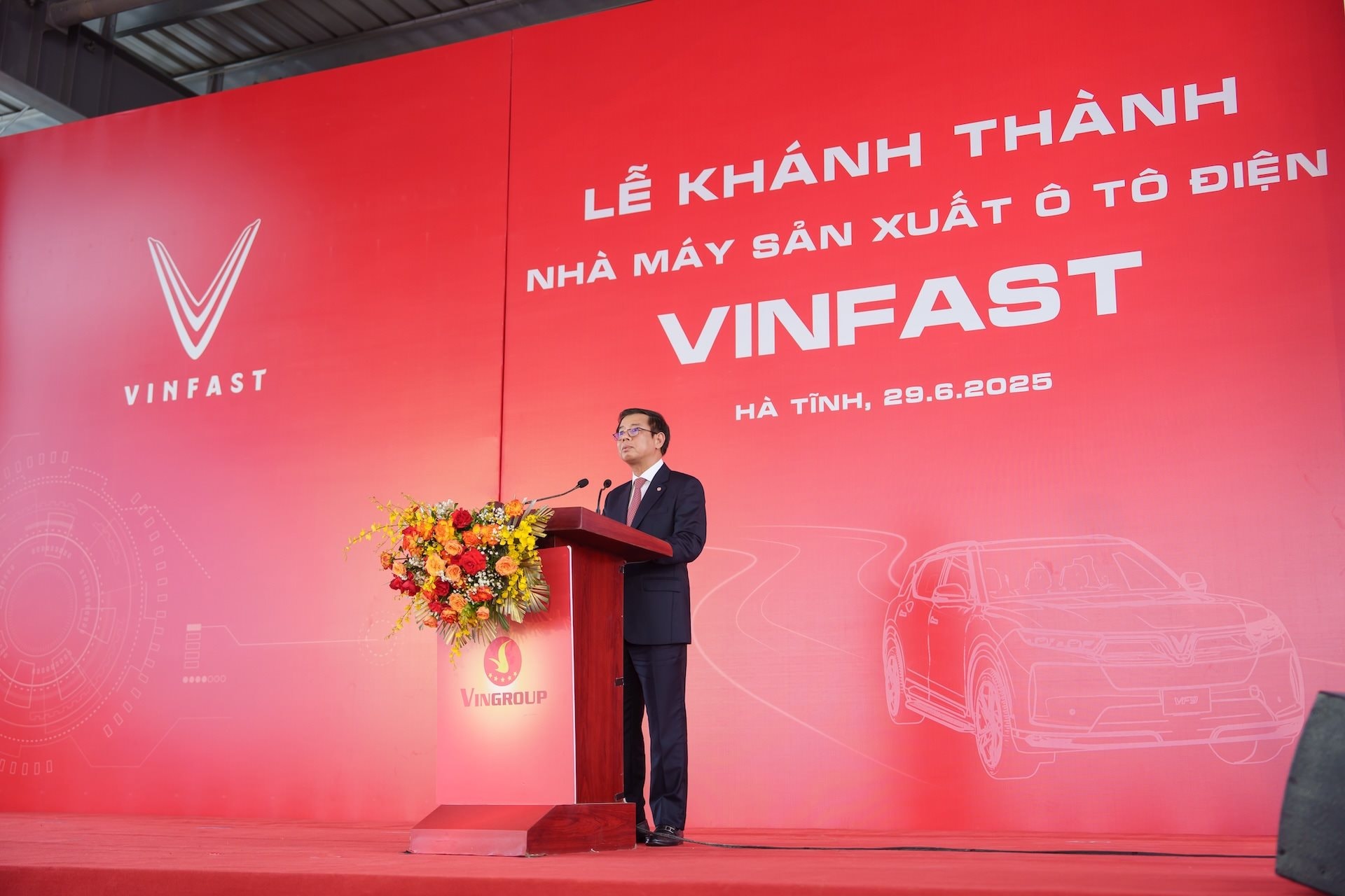Vinfast khánh thành nhà máy sản xuất ô tô điện tại Hà Tĩnh- Ảnh 1. Vinfast khánh thành nhà máy sản xuất ô tô điện tại Hà Tĩnh- Ảnh 1.