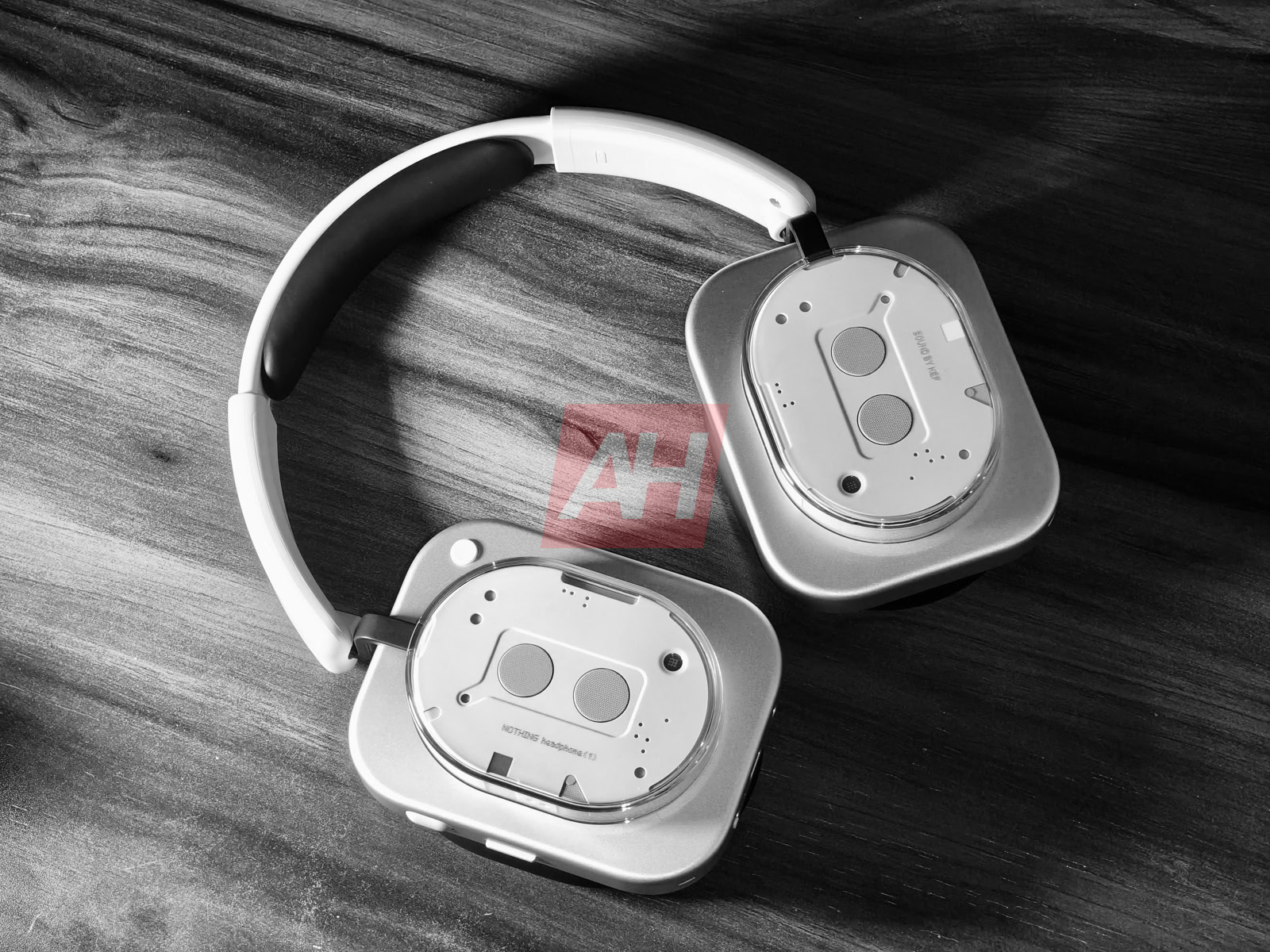 Đây là Nothing Headphone (1): Đối thủ mới của AirPods Max- Ảnh 1.