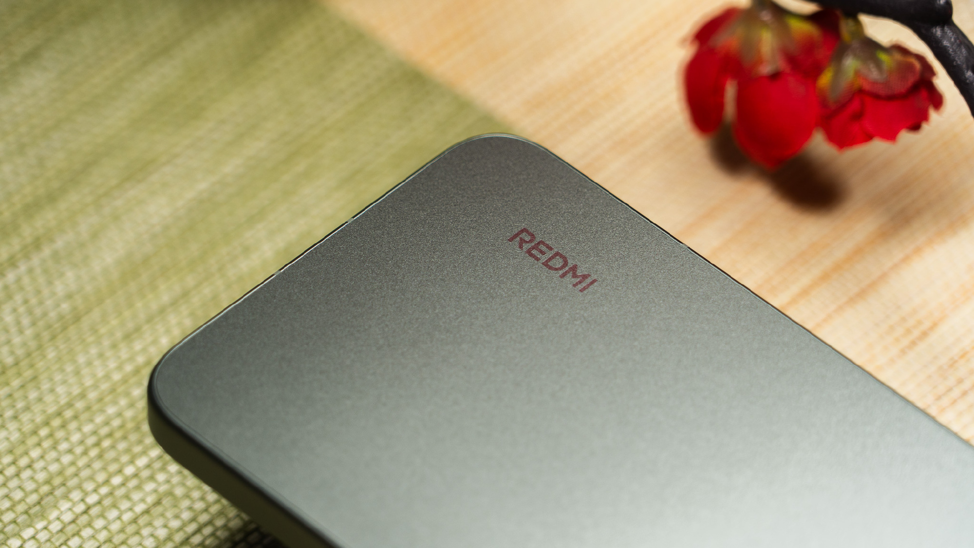 Ảnh thực tế điện thoại xịn nhất, rẻ nhất của Xiaomi- Ảnh 3. Ảnh thực tế điện thoại xịn nhất, rẻ nhất của Xiaomi- Ảnh 3.