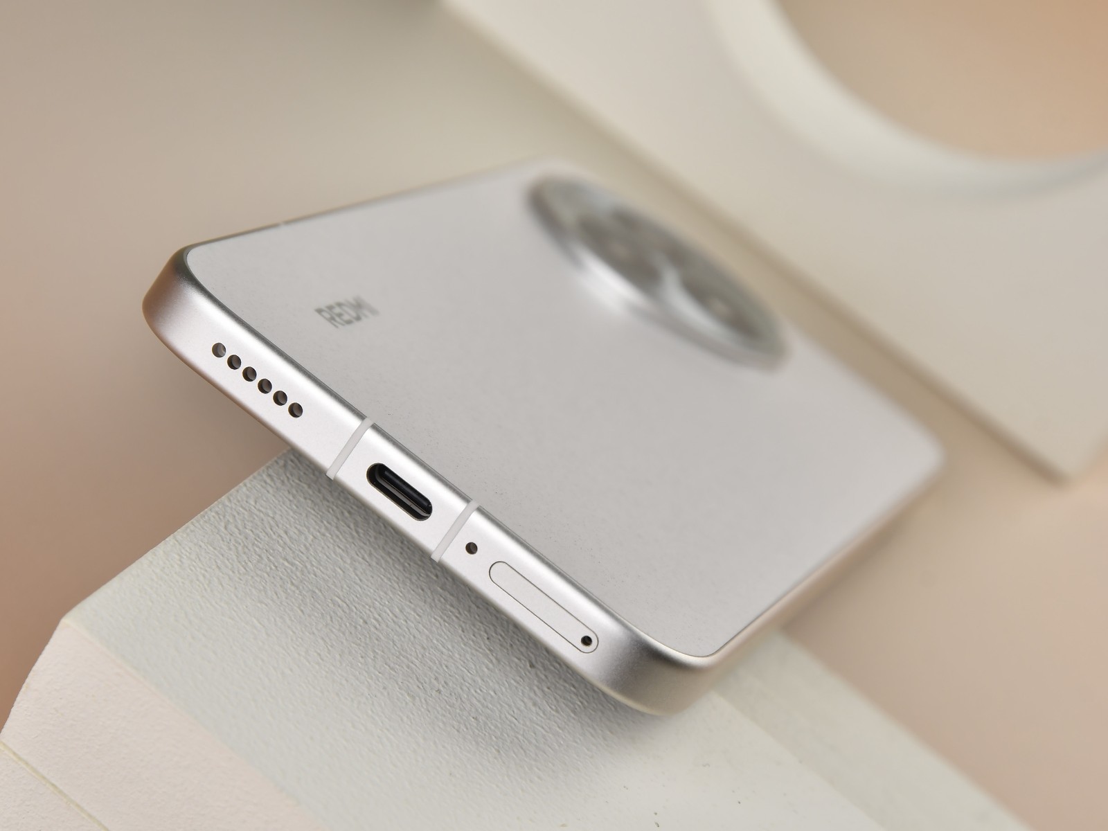 Ảnh thực tế điện thoại xịn nhất, rẻ nhất của Xiaomi- Ảnh 18. Ảnh thực tế điện thoại xịn nhất, rẻ nhất của Xiaomi- Ảnh 18.