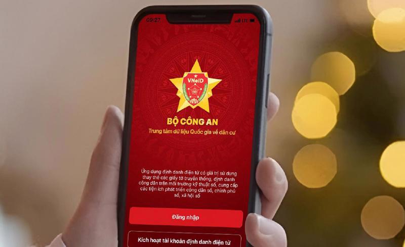 VNeID cập nhật một tính năng quan trọng, người dân thuộc 12 địa phương có tên sau đây đặc biệt chú ý- Ảnh 1. VNeID cập nhật một tính năng quan trọng, người dân thuộc 12 địa phương có tên sau đây đặc biệt chú ý- Ảnh 1.