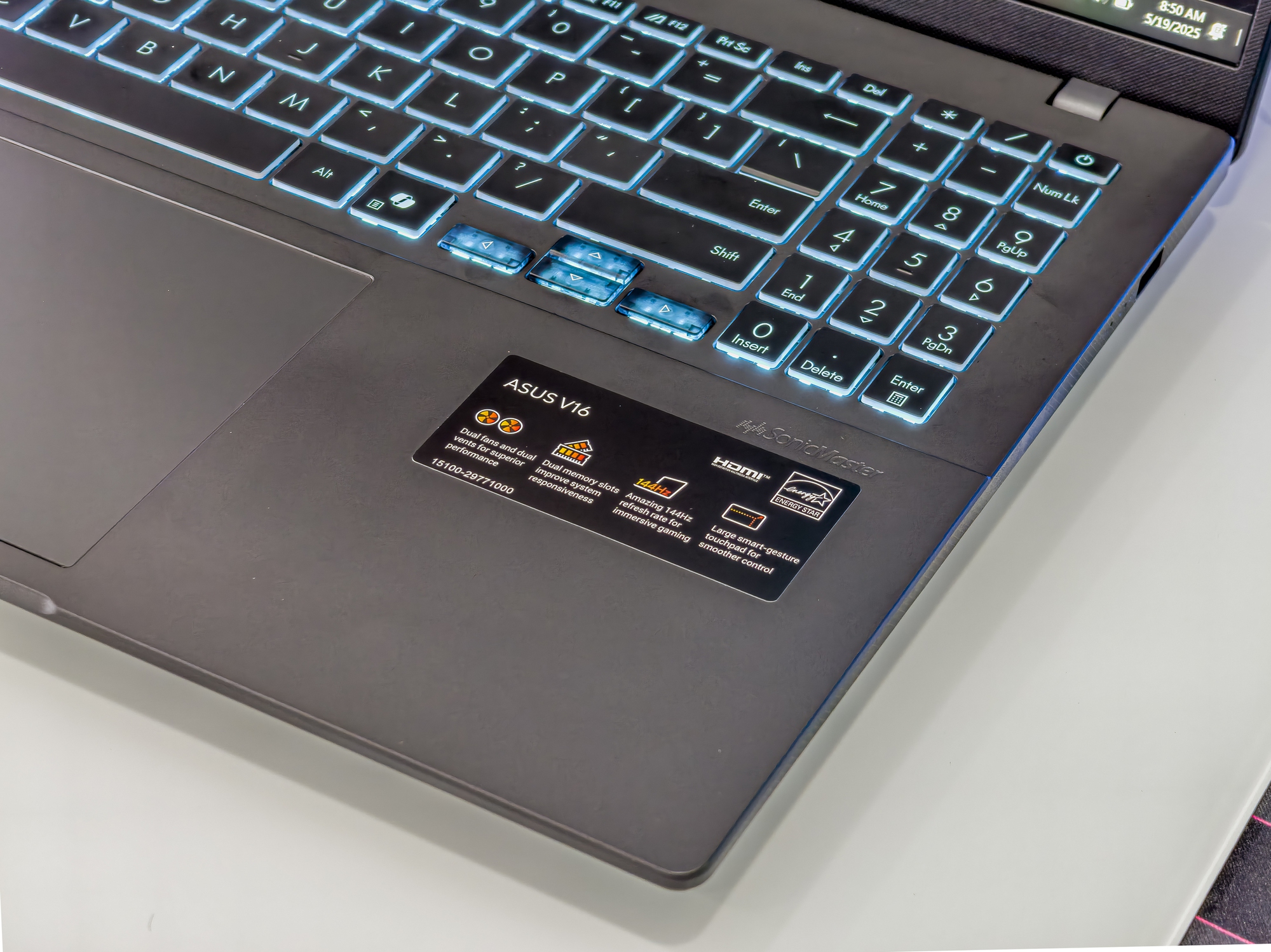 ASUS ra mắt laptop gaming AI cho học sinh, sinh viên: Cấu hình lên đến Intel Core 7 240H và RTX 5060, màn hình 16 inch 144Hz, hỗ trợ nâng cấp- Ảnh 6. ASUS ra mắt laptop gaming AI cho học sinh, sinh viên: Cấu hình lên đến Intel Core 7 240H và RTX 5060, màn hình 16 inch 144Hz, hỗ trợ nâng cấp- Ảnh 6.