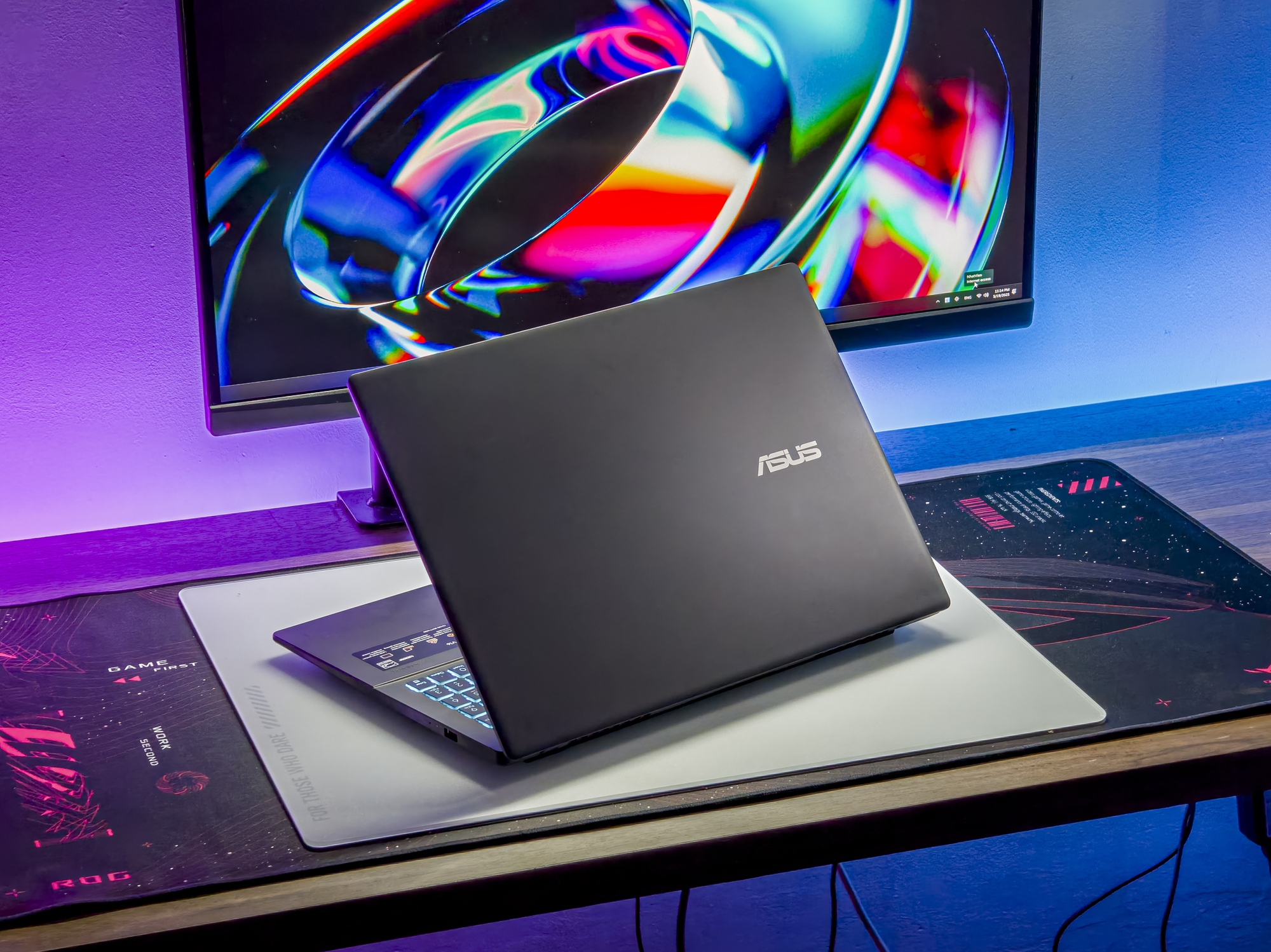 ASUS ra mắt laptop gaming AI cho học sinh, sinh viên: Cấu hình lên đến Intel Core 7 240H và RTX 5060, màn hình 16 inch 144Hz, hỗ trợ nâng cấp- Ảnh 2. ASUS ra mắt laptop gaming AI cho học sinh, sinh viên: Cấu hình lên đến Intel Core 7 240H và RTX 5060, màn hình 16 inch 144Hz, hỗ trợ nâng cấp- Ảnh 2.