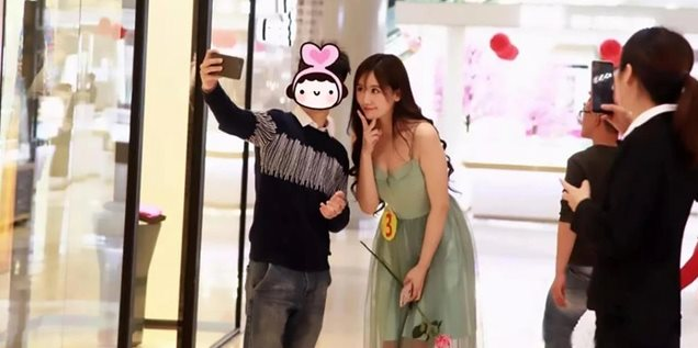 Nghề lạ không thể bị AI thay thế, ngồi không cũng kiếm được 500 nghìn/giờ, đem lại niềm vui cho nhiều người- Ảnh 2. Nghề lạ không thể bị AI thay thế, ngồi không cũng kiếm được 500 nghìn/giờ, đem lại niềm vui cho nhiều người- Ảnh 2.