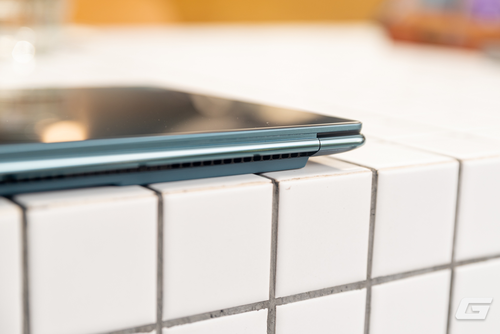 Trải nghiệm nhanh Lenovo Yoga Slim 9i Gen 10: Đẹp, quyến rũ, để nâng niu chứ không dùng để “cày”- Ảnh 11. Trải nghiệm nhanh Lenovo Yoga Slim 9i Gen 10: Đẹp, quyến rũ, để nâng niu chứ không dùng để “cày”- Ảnh 11.