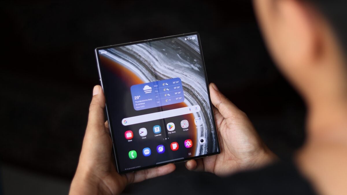Samsung Galaxy Z Fold 7: Vẫn giữ IP48, nâng cấp lớn ở đâu?- Ảnh 1.