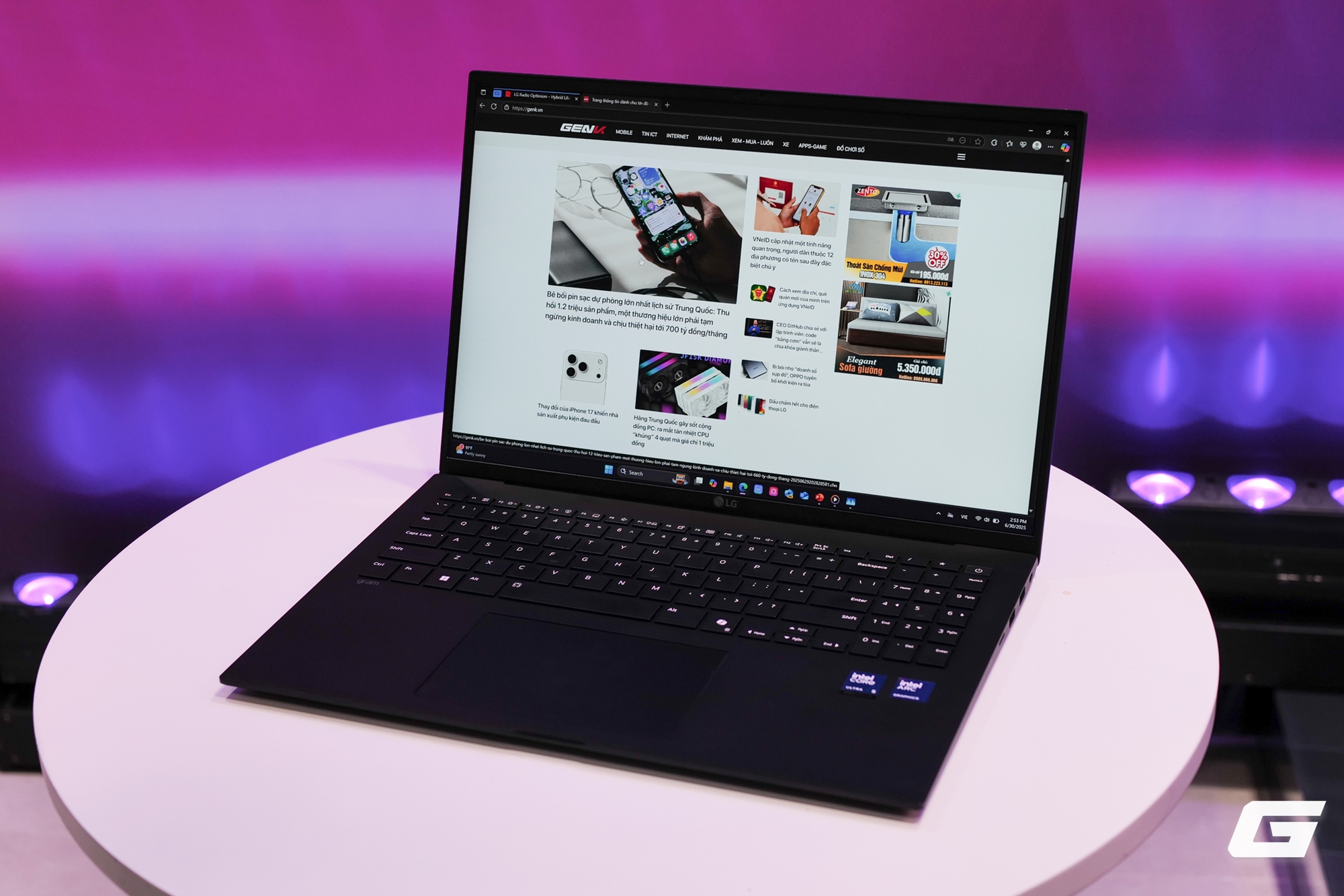 LG chính thức giới thiệu laptop LG gram AI 2025 tại Việt Nam: siêu mỏng nhẹ, tích hợp trí tuệ nhân tạo Hybrid AI toàn diện- Ảnh 7. LG chính thức giới thiệu laptop LG gram AI 2025 tại Việt Nam: siêu mỏng nhẹ, tích hợp trí tuệ nhân tạo Hybrid AI toàn diện- Ảnh 7.
