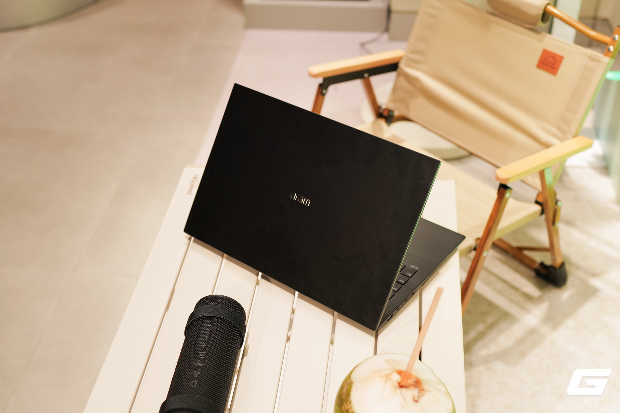 LG chính thức giới thiệu laptop LG gram AI 2025 tại Việt Nam: siêu mỏng nhẹ, tích hợp trí tuệ nhân tạo Hybrid AI toàn diện- Ảnh 12. LG chính thức giới thiệu laptop LG gram AI 2025 tại Việt Nam: siêu mỏng nhẹ, tích hợp trí tuệ nhân tạo Hybrid AI toàn diện- Ảnh 12.