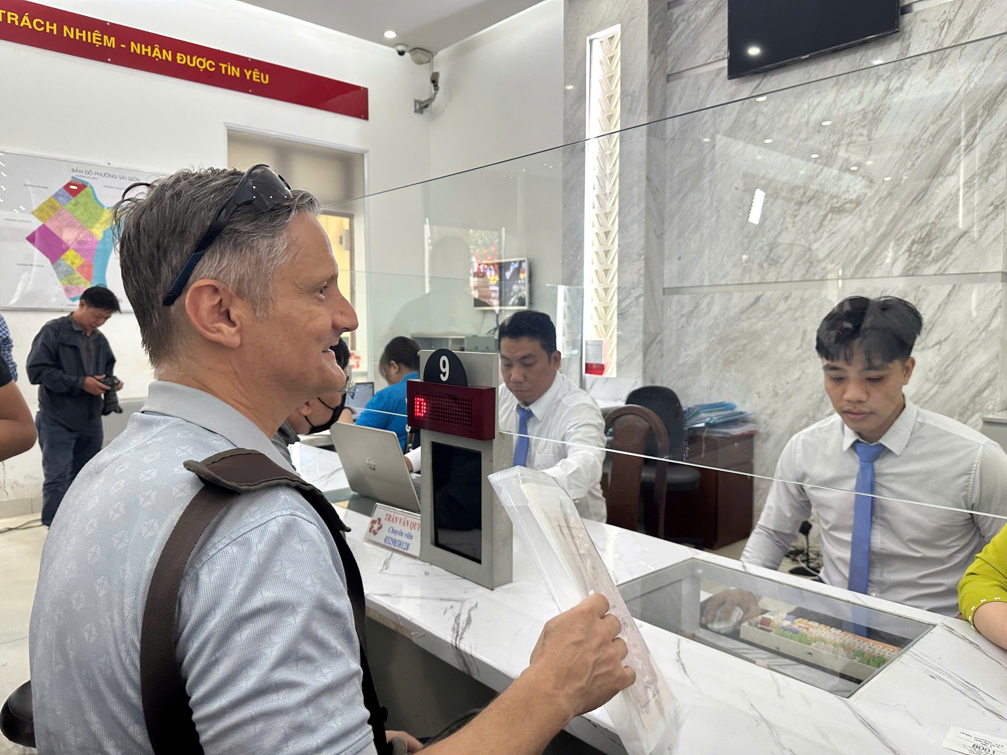 Những hình ảnh tại nhiều phường mới ở TP HCM trong ngày đầu tiên làm việc- Ảnh 3. Những hình ảnh tại nhiều phường mới ở TP HCM trong ngày đầu tiên làm việc- Ảnh 3.