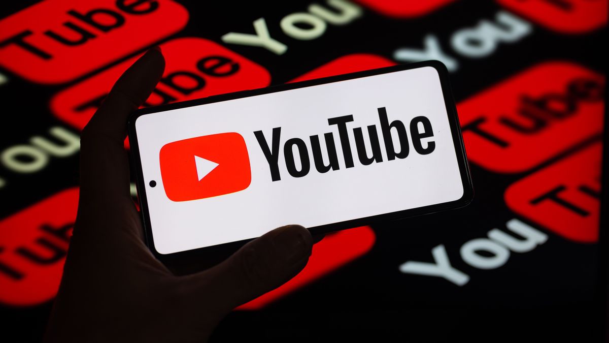 YouTube đổi luật: Tắt kiếm tiền đối với các nội dung AI được "sản xuất hàng loạt"- Ảnh 1. YouTube đổi luật: Tắt kiếm tiền đối với các nội dung AI được "sản xuất hàng loạt"- Ảnh 1.