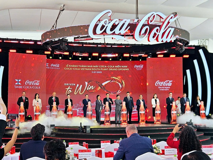 Ra mắt Ra mắt