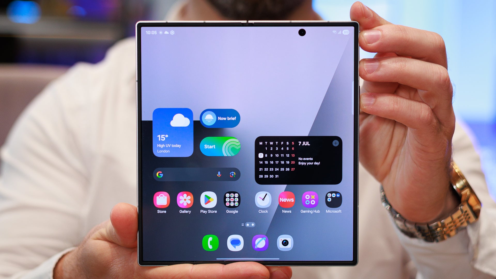 Phone Arena: Không mua Galaxy Z Fold7 cũng phải công nhận máy có 3 ưu điểm này- Ảnh 1. Phone Arena: Không mua Galaxy Z Fold7 cũng phải công nhận máy có 3 ưu điểm này- Ảnh 1.
