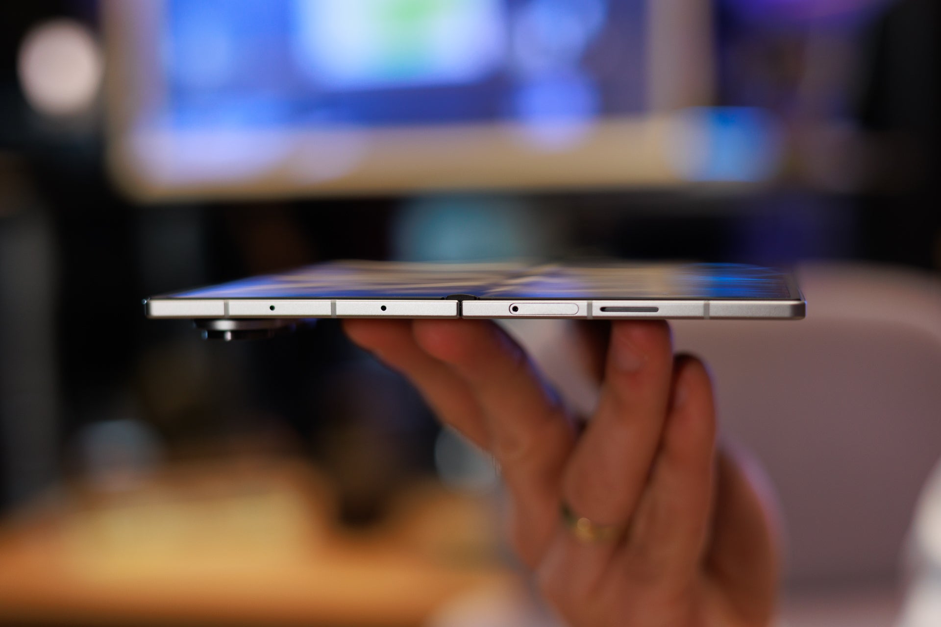 Phone Arena: Không mua Galaxy Z Fold7 cũng phải công nhận máy có 3 ưu điểm này- Ảnh 4. Phone Arena: Không mua Galaxy Z Fold7 cũng phải công nhận máy có 3 ưu điểm này- Ảnh 4.