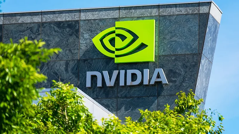 CEO NVIDIA Jensen Huang: Con người sẽ bị mất việc bởi AI nếu ngừng đổi mới sáng tạo- Ảnh 3. CEO NVIDIA Jensen Huang: Con người sẽ bị mất việc bởi AI nếu ngừng đổi mới sáng tạo- Ảnh 3.