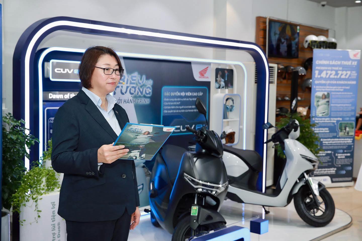 Nước cờ mới của "vua xe xăng" Việt Nam: Chỉ cho thuê, không bán, chi phí bằng 1 bát phở/ngày- Ảnh 1. Nước cờ mới của "vua xe xăng" Việt Nam: Chỉ cho thuê, không bán, chi phí bằng 1 bát phở/ngày- Ảnh 1.