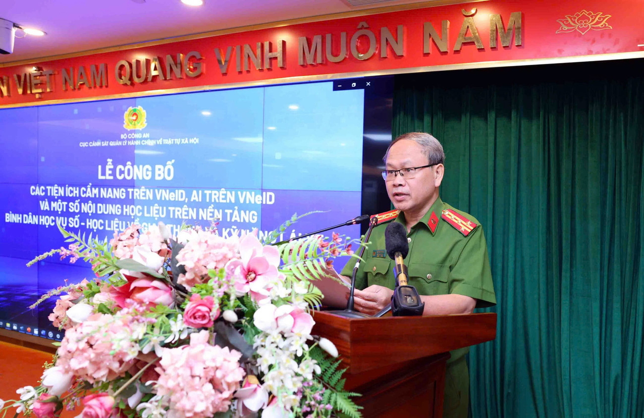VNeID tích hợp trợ lý ảo AI tra cứu thủ tục hành chính cấp xã, tỉnh- Ảnh 1. VNeID tích hợp trợ lý ảo AI tra cứu thủ tục hành chính cấp xã, tỉnh- Ảnh 1.