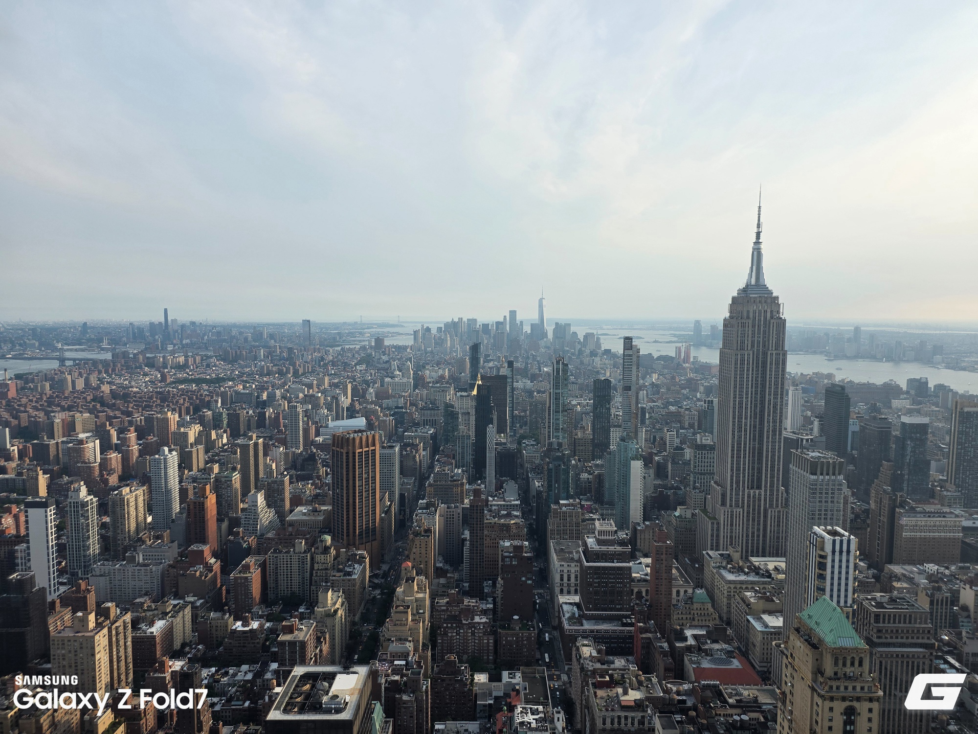 Người Việt trải nghiệm camera Galaxy Z Fold7 và Z Flip7 tại New York: Nâng cấp phần cứng rõ rệt, Galaxy AI hỗ trợ hậu kỳ đáng giá- Ảnh 5. Người Việt trải nghiệm camera Galaxy Z Fold7 và Z Flip7 tại New York: Nâng cấp phần cứng rõ rệt, Galaxy AI hỗ trợ hậu kỳ đáng giá- Ảnh 5.