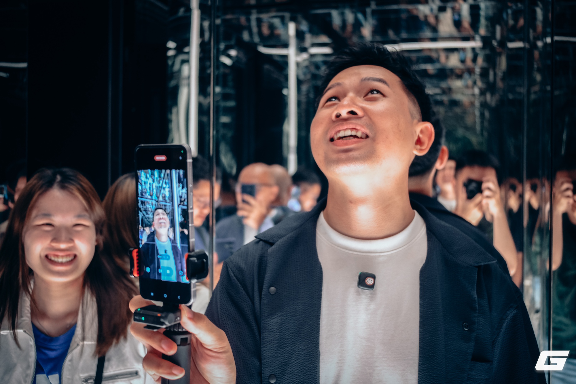 Người Việt trải nghiệm camera Galaxy Z Fold7 và Z Flip7 tại New York: Nâng cấp phần cứng rõ rệt, Galaxy AI hỗ trợ hậu kỳ đáng giá- Ảnh 14. Người Việt trải nghiệm camera Galaxy Z Fold7 và Z Flip7 tại New York: Nâng cấp phần cứng rõ rệt, Galaxy AI hỗ trợ hậu kỳ đáng giá- Ảnh 14.