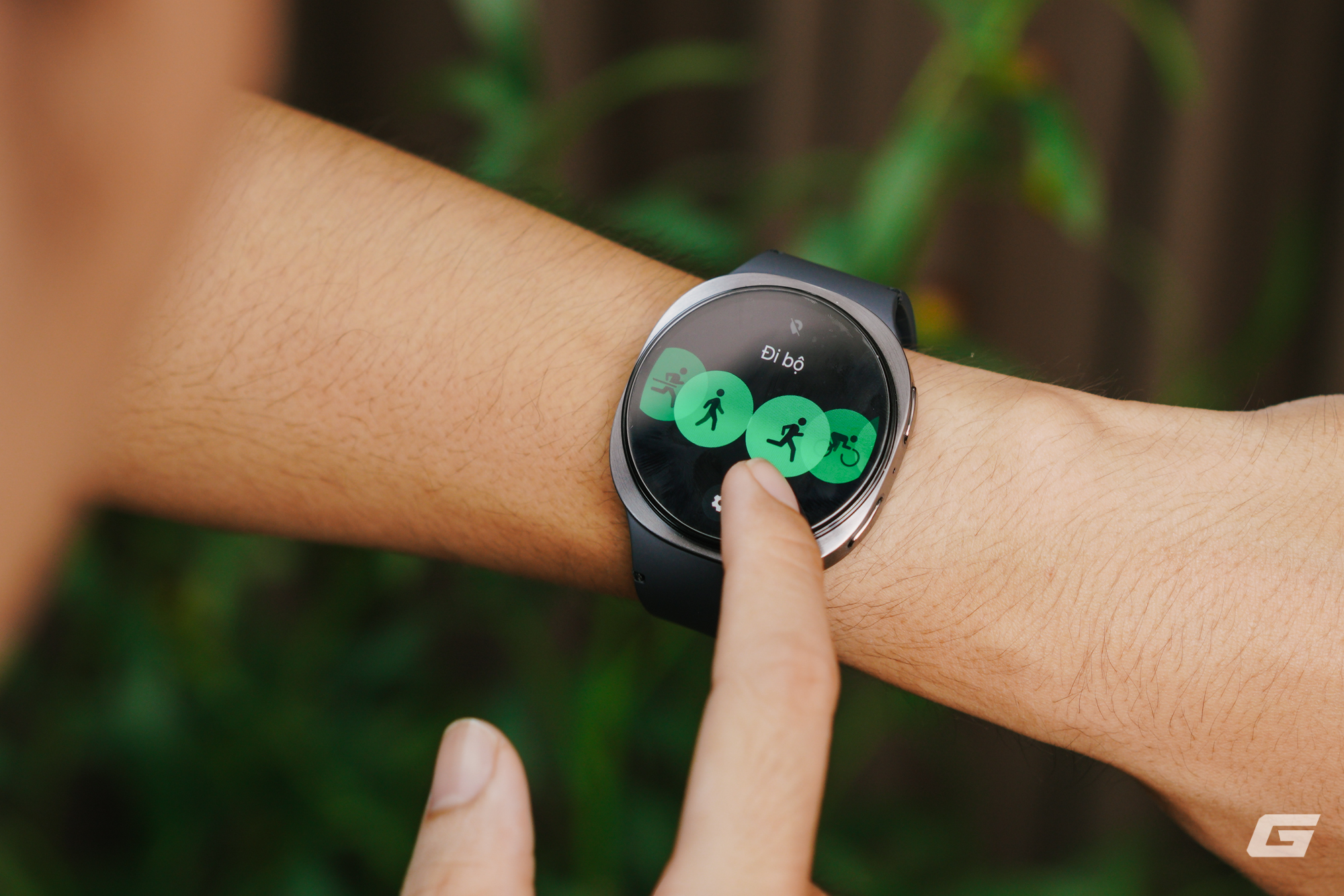 Trên tay Galaxy Watch8 xem có gì hay: Thiết kế liền khối và mỏng hơn, thêm loạt tính năng chăm sóc sức khỏe hoàn toàn mới- Ảnh 21. Trên tay Galaxy Watch8 xem có gì hay: Thiết kế liền khối và mỏng hơn, thêm loạt tính năng chăm sóc sức khỏe hoàn toàn mới- Ảnh 21.