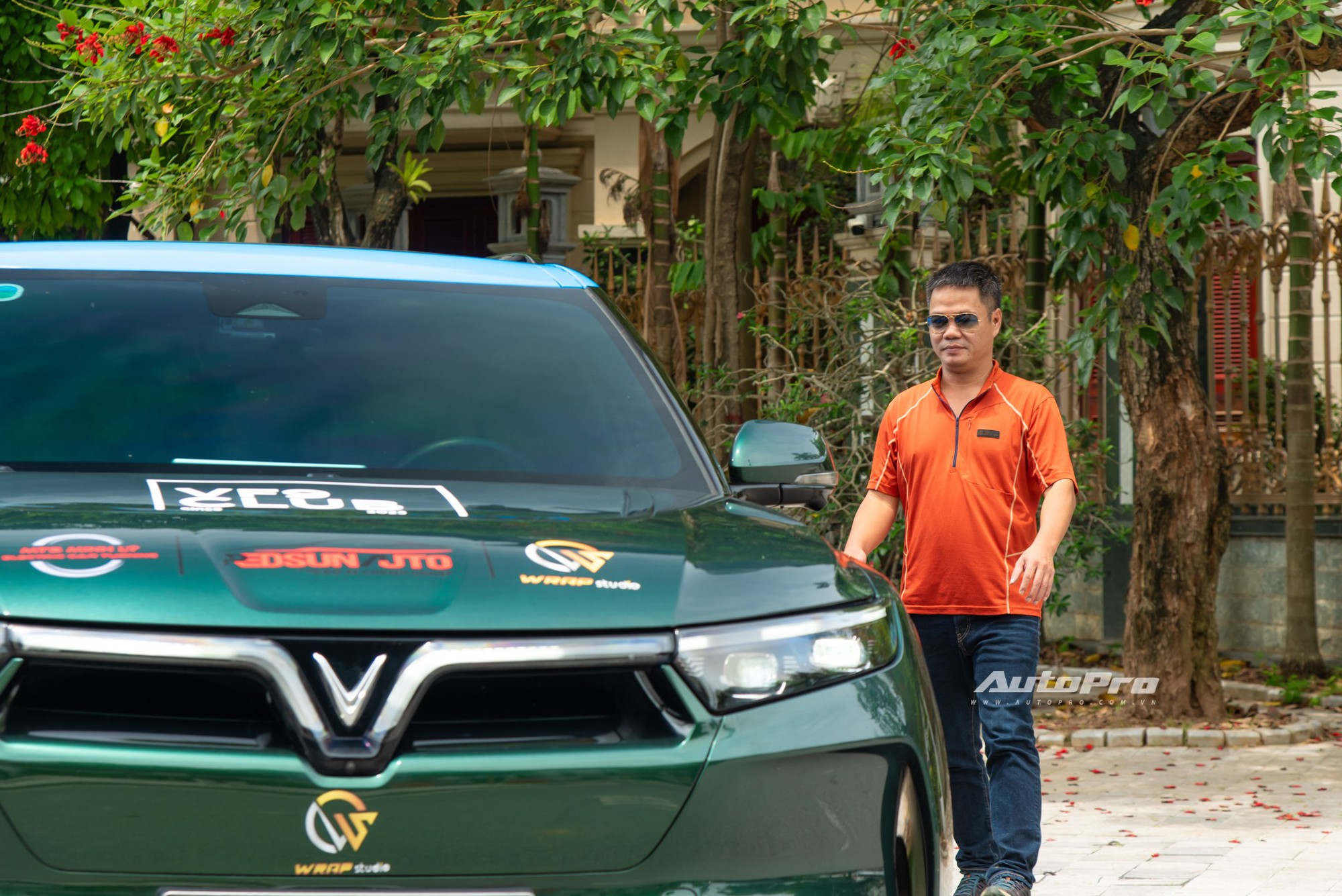 Lái VinFast VF 9 ‘gánh team’ leo núi Tây Bắc sạt lở, chủ xe chia sẻ: ‘Cố phá mãi xe chưa hỏng, dùng xong bỏ xó xe sang ở nhà’- Ảnh 17.