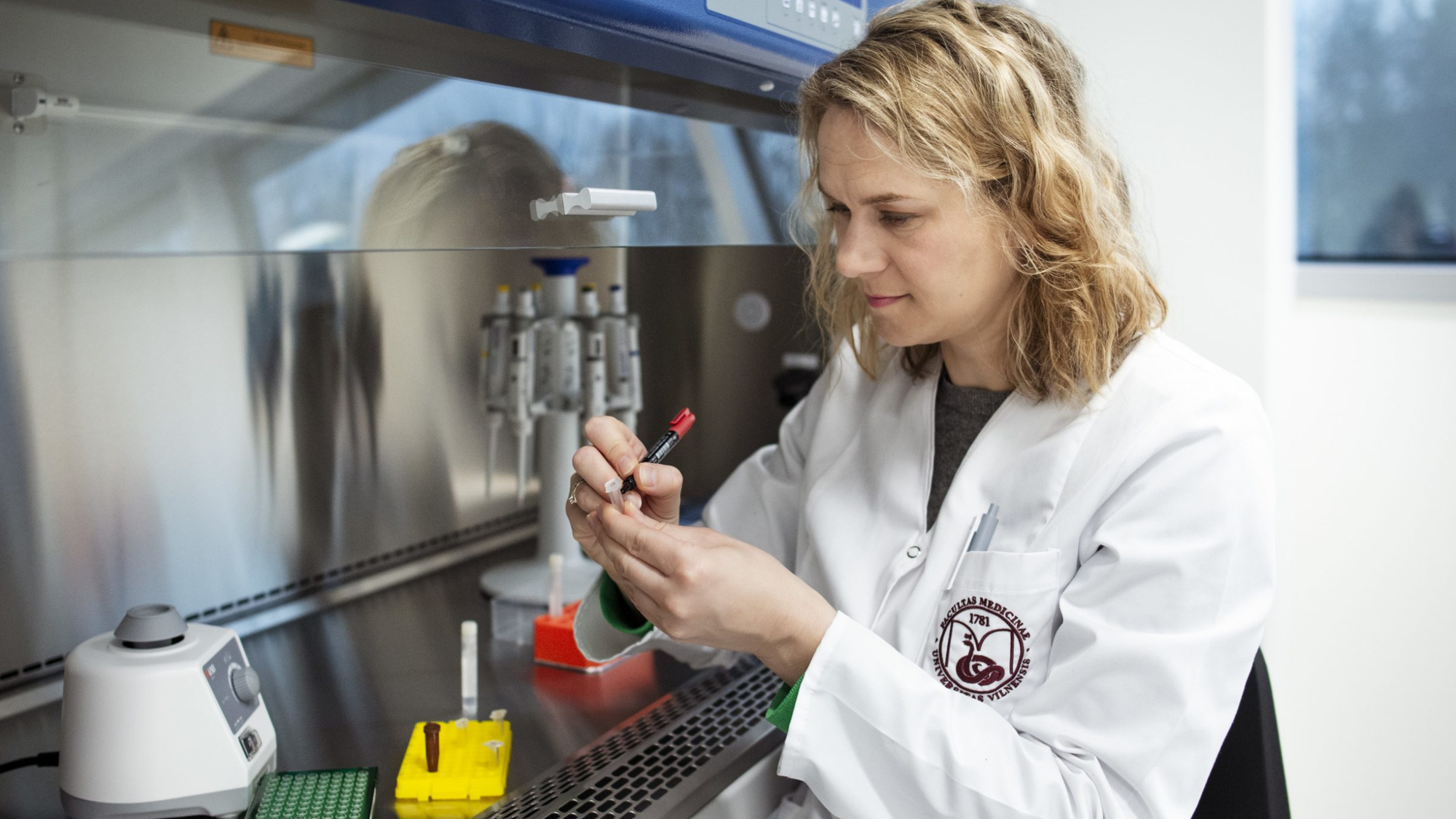 DNA được sử dụng như thế nào để xác định nạn nhân trong các thảm họa hàng loạt?- Ảnh 3. DNA được sử dụng như thế nào để xác định nạn nhân trong các thảm họa hàng loạt?- Ảnh 3.