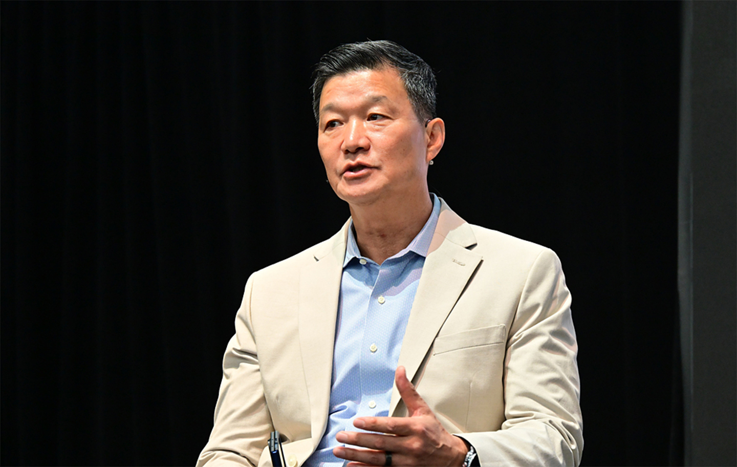 Sếp Samsung: "AI có thể không chẩn đoán bệnh, nhưng lại quyết định người bệnh có nghe lời bác sĩ hay không"- Ảnh 1.