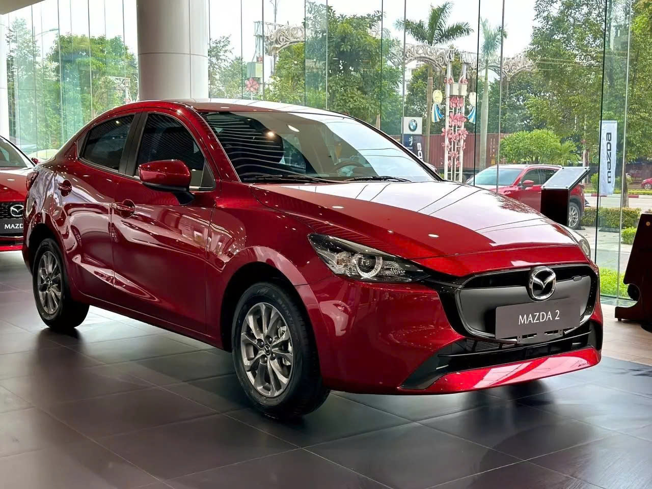 Mazda2 giảm còn 403 triệu đồng, giá thực tế thấp hơn cả Hyundai Grand i10 tiêu chuẩn- Ảnh 2.